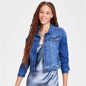 Calvin Klein Jeans Women's Denim Trucker Jacket
